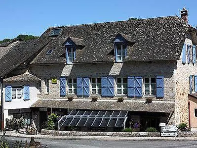 Logis Hotel Restaurant L'Auberge Du Chateau Muret-le-Château